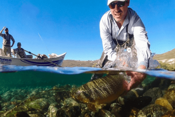 Fly Fishing Guides in Patagonia